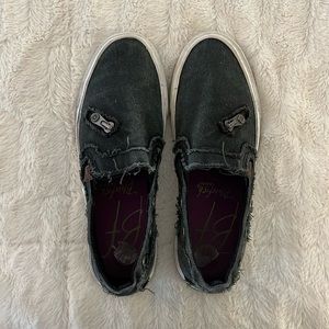 Blackish/gray blowfish slip on loafers